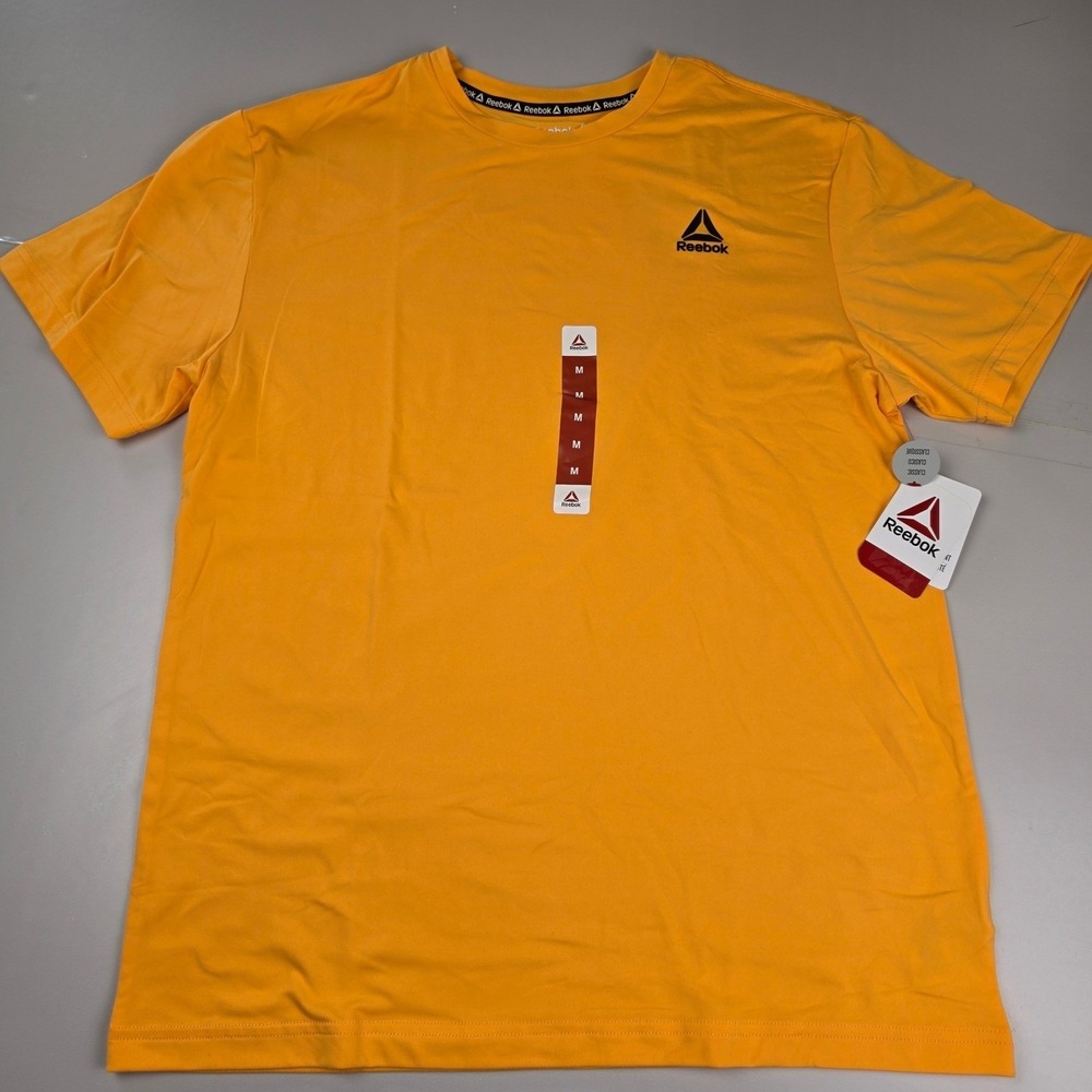 Reebok T-Shirt Mens Medium Orange NWT RBK Delta Core SS Tee REM231TS16F171